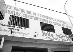 El local de Julio Falleti . Para el dirigente emepenista, antes de reformar la Carta Orgnica se debi llamar a todos los precandidatos.