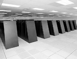 BlueGene/L de IBM hoy es el ordenador más rápido del mundo, capaz de realizar 280 billones de operaciones por segundo.