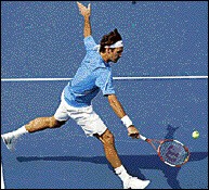 Federer liquid a Davydenko en sets corridos. Roddick tuvo que batallar para eliminar a Youzhny.