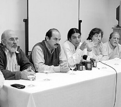 Dirigentes kirchneristas de Libres del Sur, Frente Grande, Partido Intransigente (PI) y del MID reiteraron sus diferencias con Quiroga.