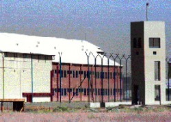 Los detenidos pretenden que los actuales jefes de la unidad, que depende delServicio PenitenciarioProvincial, no sean trasladados.