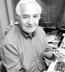 Mario Silveira, autor de la investigación culinaria de la época de la colonia.