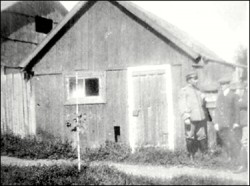 La primera casa de Bariloche en el verano de 1917 (foto de Emilio B. Morales).
