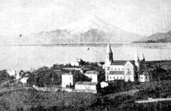 Vieja foto del lago Llanquihue y volcán Osorno, paisaje de quienes luego colonizaron el Nahuel Huapi.