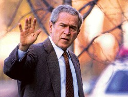El presidente estadounidense George W. Bush iniciará una gira por Latinoamérica en un intento por frenar el "avance" de Hugo Chávez.