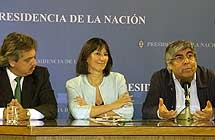 Fernndez, Miceli y el titular de la CGT, Hugo Moyano, anunciaron la nueva estructura para el pago del Impuesto a las Ganancias.