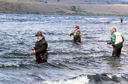 El nuevo espacio se proyecta en una zona muy visitada en poca estival.Pretenden controlar as la pesca furtiva.