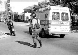La ambulancia traslad al menor hasta el hospital Castro Rendn.