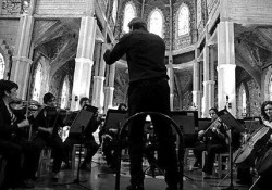 Desde febrero del año pasado la Orquesta Sinfónica de Neuquén está comandada por Andrés Tolcachir, en calidad de director adjunto.