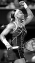 Serena, msculos y fuerza... ... Justine, habilidad y delicadeza.