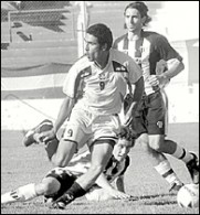 Mario Barros es una de las armas de gol de 'Maro'.