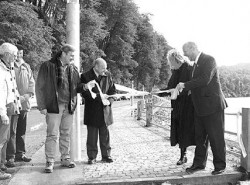 Las autoridades locales y de ciudades vecinas inauguraron obras en el marco del aniversario de la ciudad.