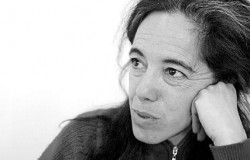 Maite Aranzábal escribió "Bálsamo", la obra que estrenó Ana Alvarado en el Teatro del Pueblo.