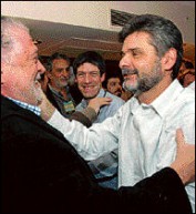 Filmus prometió anoche volver a los '90 para atacar a Macri.