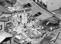 El fuerte sismo causó serios daños en viviendas y en las rutas del país, además del susto en la central nuclear.