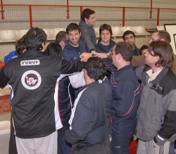 Santngelo habl en privado con el plantel en el primer da de trabajo.