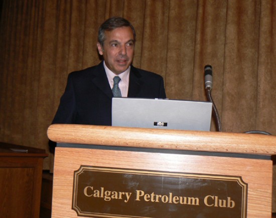 El gobernador electo, en el Club del Petrleo de Calgary.