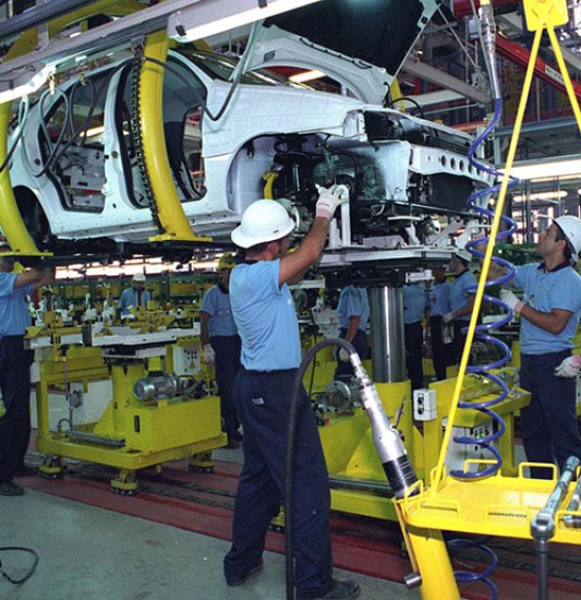 La producción automotriz fue vital en el incremento de la industria.