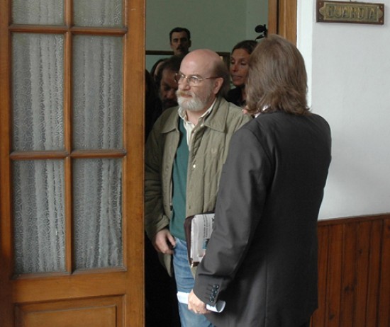 Testigos participaron en la inspección a la comisaría 5ª de La Plata, donde estuvieron detenidos durante la dictadura.