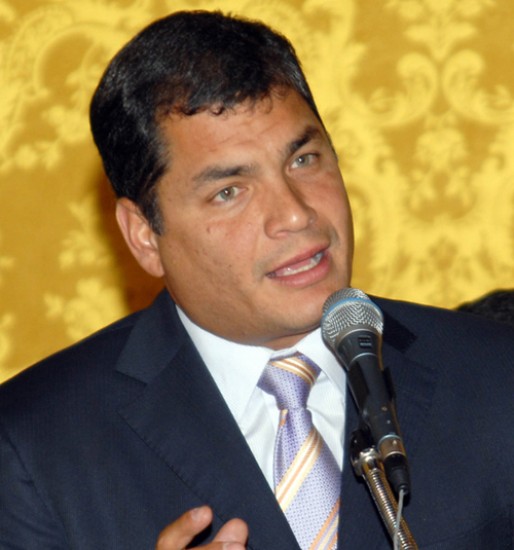 Correa defendi la medida que les resta ganancias a las petroleras.