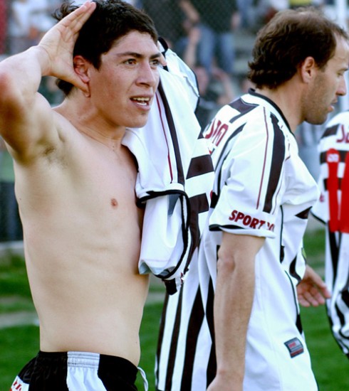 Hugo Prieto, con cuatro goles, es el artillero del "Albinegro".