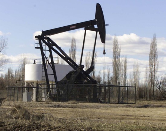 La administración Saiz no quiere conflictos entre los productores y las empresas petroleras. Un decreto ley acotará los problemas.