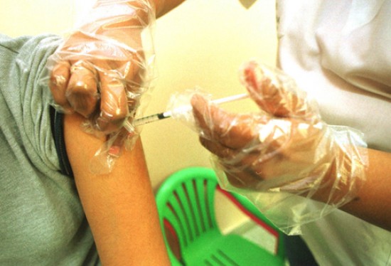 Gracias a los programas de vacunación, Argentina tiene tasas bajas de hepatitis B, que rondan el 1 ó 2%.