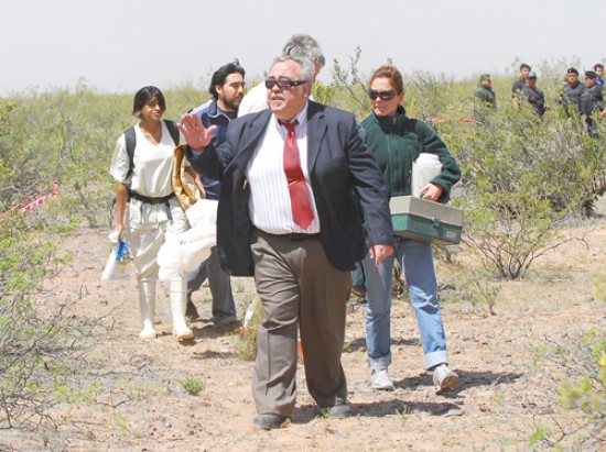 El juez Juan José Gago recorrió el sector de la meseta neuquina, donde fue encontrado el cuerpo de Diego Becerra.