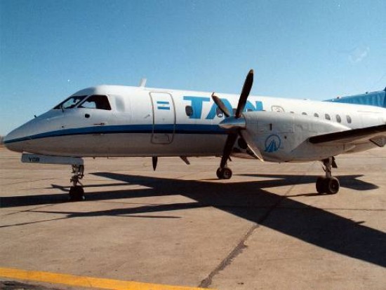 Los activos de TAN eran esencialmente aviones, pero ahora sólo le quedan dijo el gobernador las rutas aéreas.
