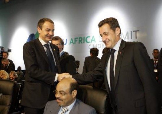  Sarkozy y Zapatero se reunieron el sbado durante la cumbre frica-Unin Europea. 