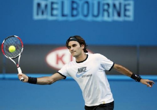 Federer buscar su tercera corona al hilo en el GS de Australia.