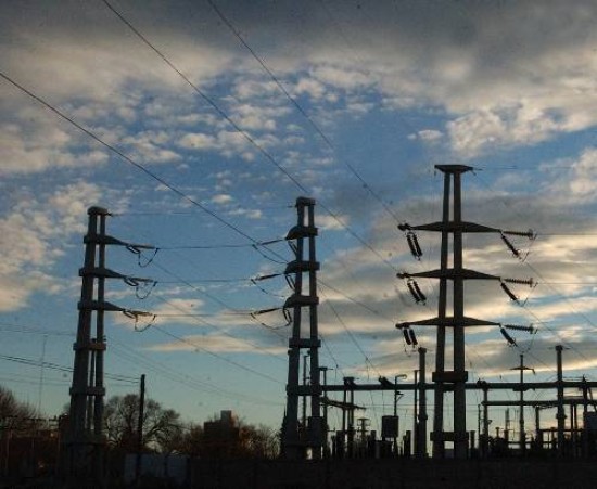 Desde el Ejecutivo nacional se afirmó que existe la energía suficiente, pero hay déficit en la distribución.