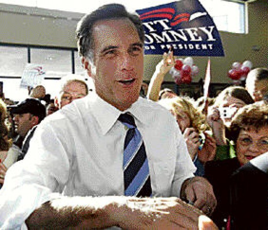 Hillary atac a Bush por el crecimiento del desempleo en enero. John McCain, cada vez ms cerca del triunfo republicano. Obama se diferenci de Clinton con su voto negativo a la guerra de Irak. Mitt Romney sufri una dura derrota en Florida pero no pierde las esperanzas.