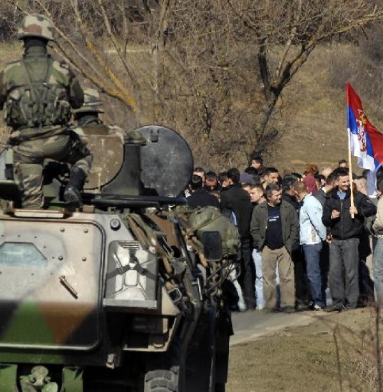 La tensa calma en el norte de Kosovo puede quebrarse en cualquier momento. La frontera est cerrada.