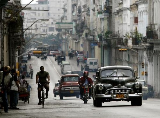  Los habitantes de La Habana respaldan la revolucin, pero tambin son conscientes de que hay que encarar 
