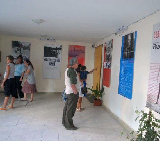 La sala estrena el 2008 con una muestra sobre la vida y obra de Haroldo Conti.