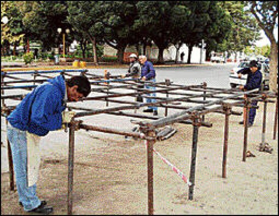 Preparativos y entusiasmo se asociaron para poner en marcha hoy la fiesta.