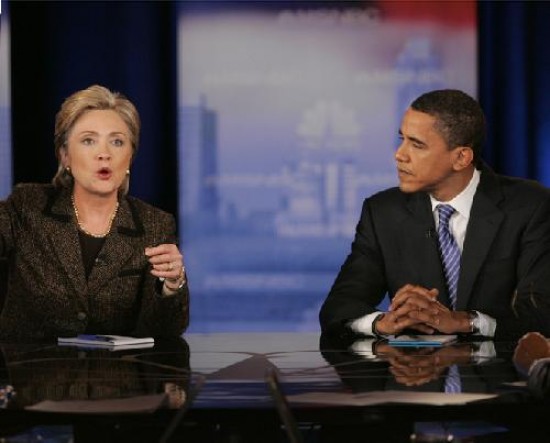 A la pirotecnia verbal entre Hillary y Barack se suman ingeniosas campaas publicitarias.