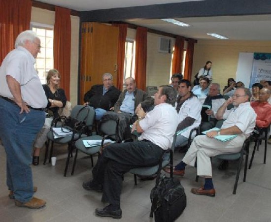 La normatizacin de conductas diagnsticas y teraputicas debatieron en Roca. 