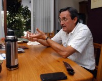 El vicegobernador pidió dejar de "estigmatizar" a los que piensan distinto, como la defensora Piccinini.