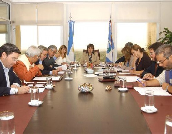 La reunión de la Comisión de Labor Parlamentaria de ayer, que presidió la vicegobernadora Ana Pechen. 