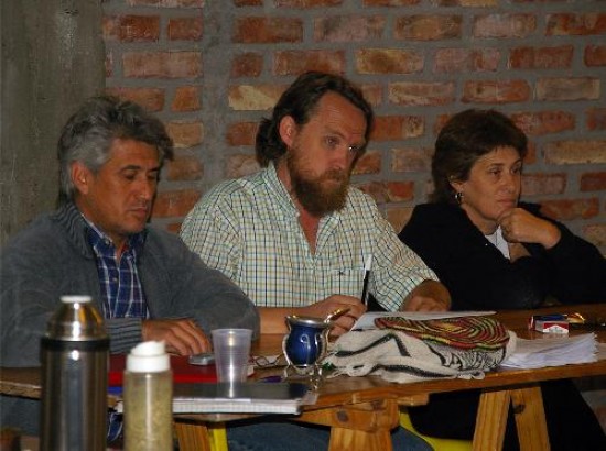 El plenario de ATEN, liderado por Marcelo Guagliardo, lanzó un plan de lucha con una huelga de 24 horas por salarios.