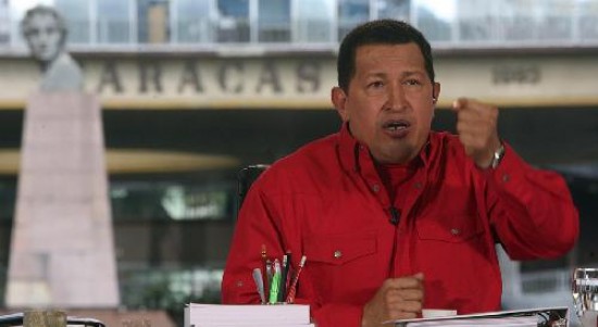 Chávez criticó a Techint por no pactar con trabajadores y no procesar acero en el país.