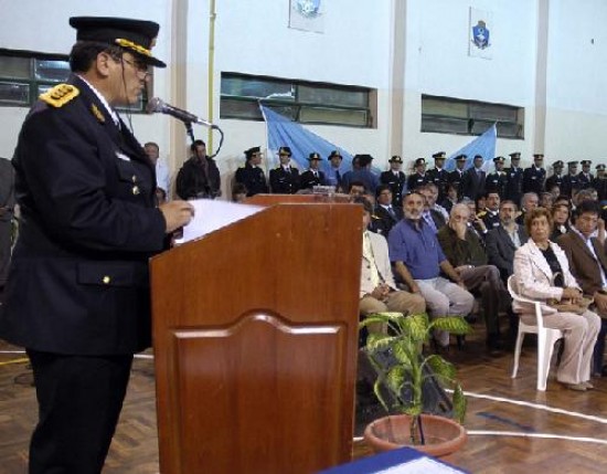 El jefe de la Policía, Juan Carlos Lepén, habló en el mismo acto que el ministro Pérez.