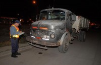 Tras el accidente, el conductor del camión no se detuvo. No se sabe si quiso huir o no se dio cuenta de lo sucedido.