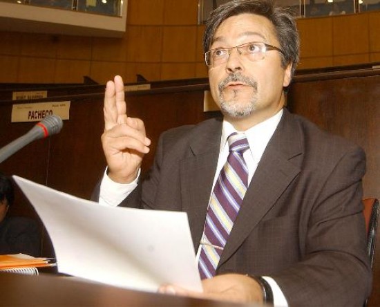 El ex fiscal de Cámara Ricardo Mendaña fue el primer testigo convocado por la sala acusadora.