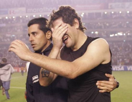 Agustn Orin tuvo responsabilidad en los dos goles del cruce por los cuartos de final.
