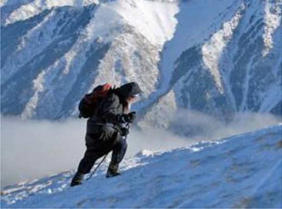 Empecinamiento o coraje, Sherchan pasar a la historia por su logro frente al gigante de 8.848 metros de altura.