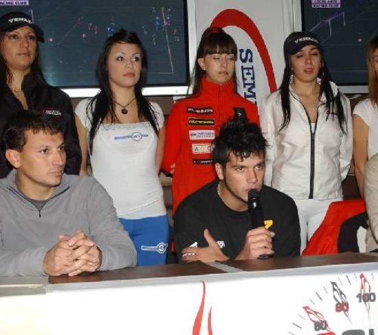 El "Gatito" recibió su licencia como piloto y confirmó que debuta el domingo en Roca.