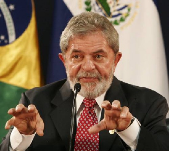 Lula sigue cosechando elogios por la economa. 
